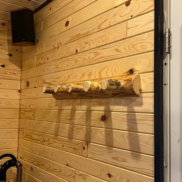 Log Coat Rack – Twist of Nature