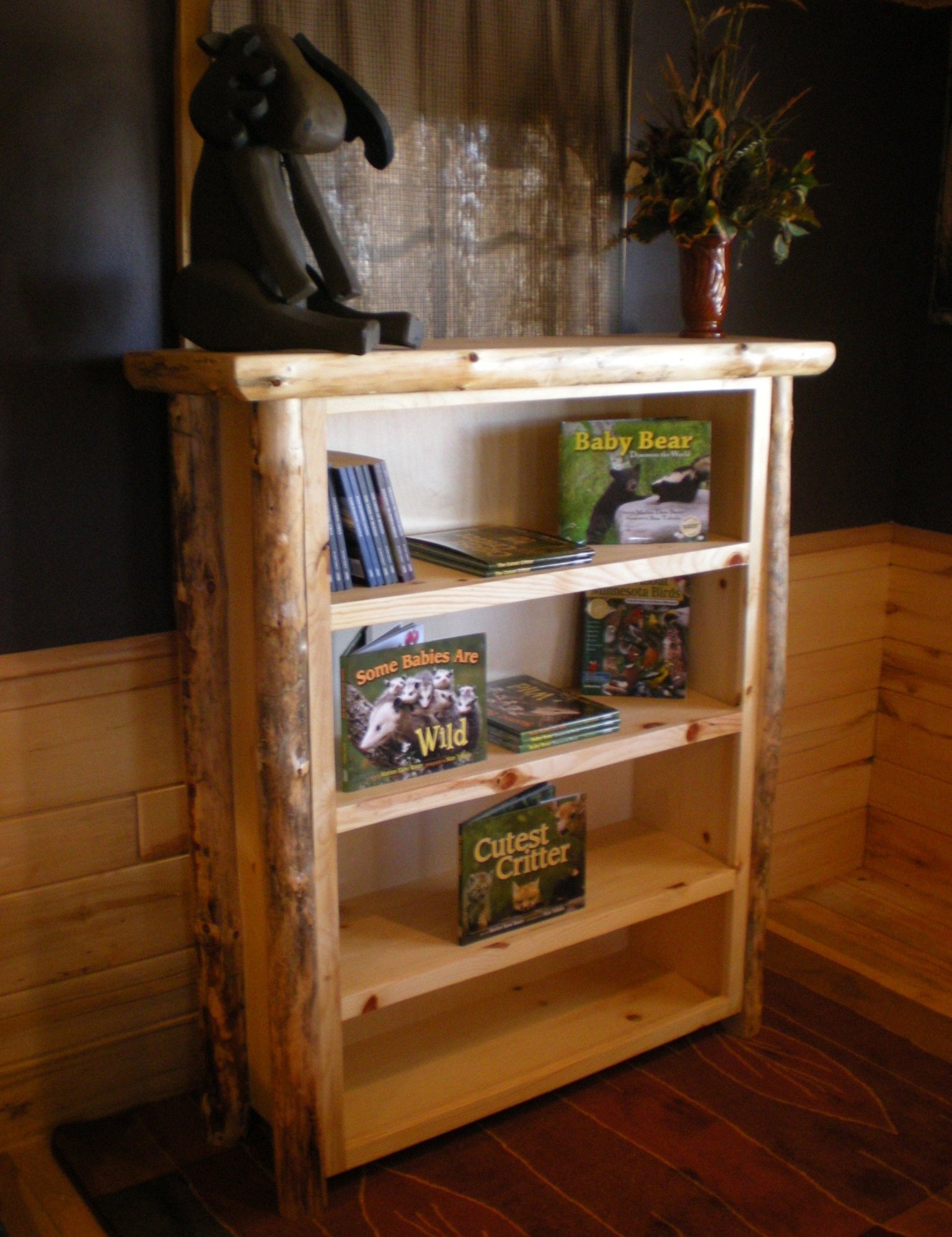 Log Bookcase - Twist of Nature